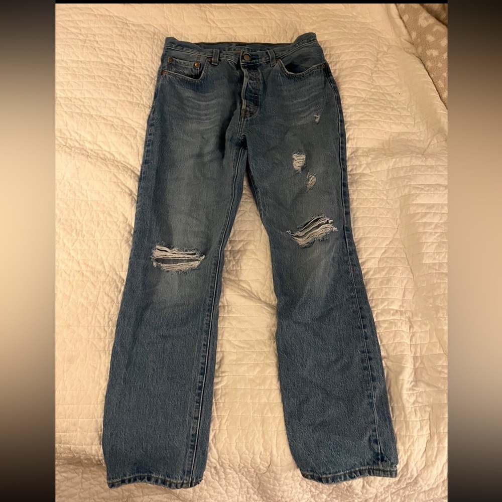 Levi’s 501 Ripped jeans